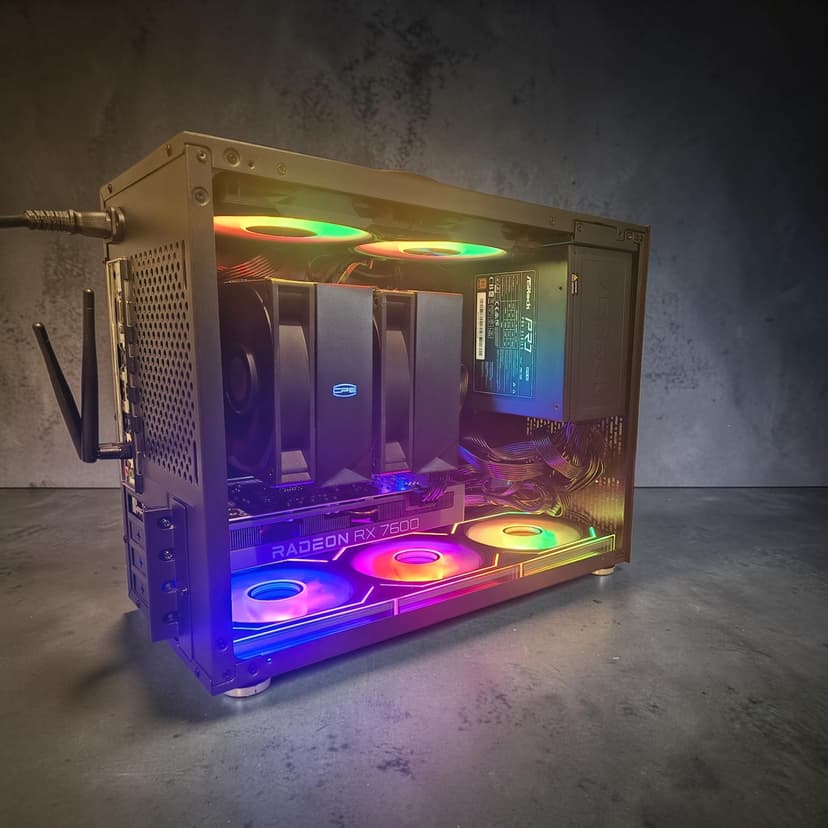 PC Gaming Portable Compact 🎮 ASRock Style Valise (SFF) / Ryzen 5 5600X / RX 7600 8GB ⚡ 16GB DDR4 36